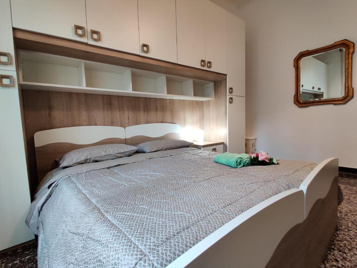Wow Home - 175 Mq - Posteggio Privato - Davanti Porto Traghetti - Fino A 10 Posti Letto ジェノヴァ エクステリア 写真